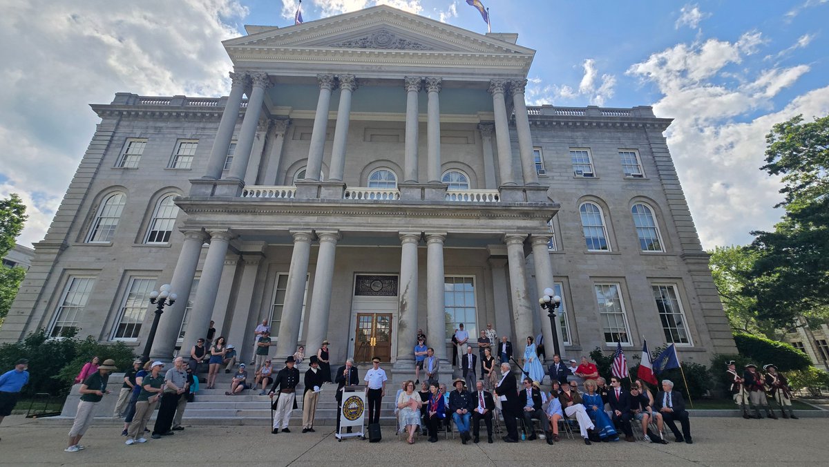 NHHouseofReps's tweet image. The NH House celebrated the Bicentennial Ceremony commemorating General Lafayette's visit to the Granite State and out State House in June of 1825!