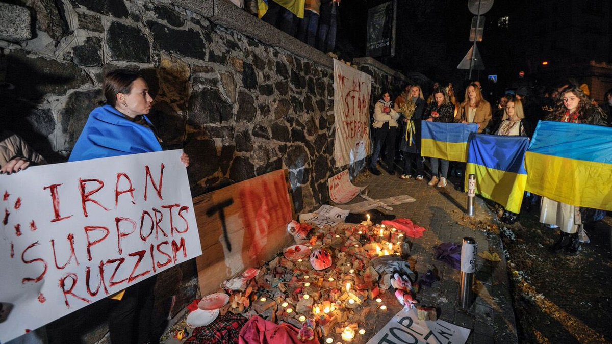 The Ukrainian Week / Tyzhden (@ukr_week_en) on Twitter photo « Ukraine is convinced that Iran’s nuclear program must be brought to an end », said Ukrainian MFA in a statement:
«#Iran is complicit in the crime of aggression against #Ukraine. The Iranian regime is providing military assistance to Russia (…) consistently used to kill people» « Ukraine is convinced that Iran’s nuclear program must be brought to an end », said Ukrainian MFA in a statement:
«#Iran is complicit in the crime of aggression against #Ukraine. The Iranian regime is providing military assistance to Russia (…) consistently used to kill people»