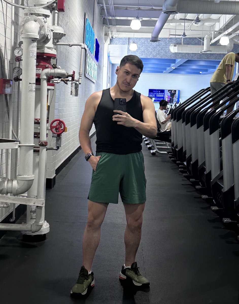 Benito Camela 🙊 tweet media