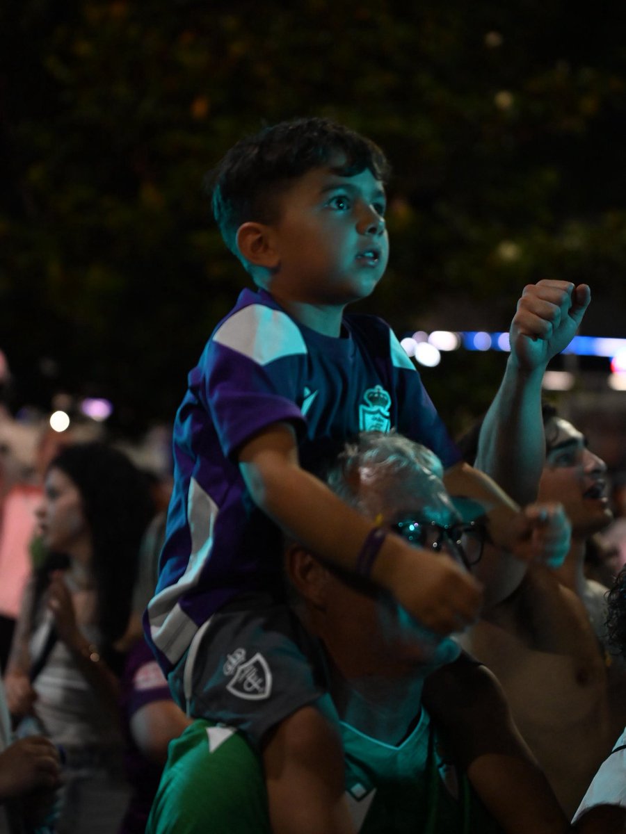 RealJaenCF's tweet photo. 𝐔𝐧 𝐬𝐞𝐧𝐭𝐢𝐦𝐢𝐞𝐧𝐭𝐨 𝐢𝐧𝐞𝐱𝐩𝐥𝐢𝐜𝐚𝐛𝐥𝐞 🦎💜

#BenditaLocura https://t.co/8OnKtgZFMa