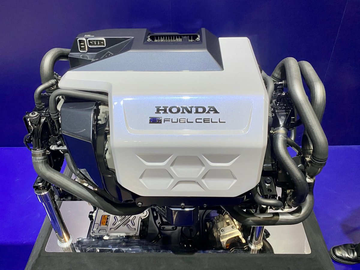 Hydrogène FCEVNext‑Gen Fuel Cell Module2027, le projet fou de Honda.
Tout comme Hyundai et Toyota, les japonais de chez Honda sont sur le point de révolutionner l'industrie de l'automobile en terme d'écologie :
De l'hydrogène propre par pile à combustible qui alimente un moleur