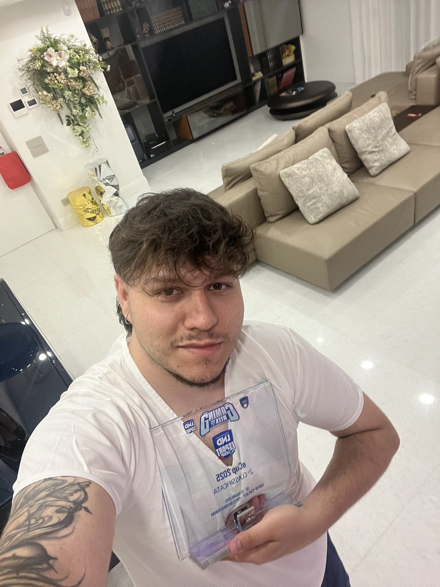 Torminho10x (@torminho10) on Twitter photo Tonato da Genova, bellissima esperienza, peccato per la finale persa, dovevo organizzarmi meglio sotto molti aspetti, complimenti ai <a href="/vesta_calcio/">VESTA Calcio</a> per aver vinto meritatamente questa eCup.
<a href="/LNDEsport1/">LND Esport</a>
<a href="/LegaDilettanti/">LND</a> Tonato da Genova, bellissima esperienza, peccato per la finale persa, dovevo organizzarmi meglio sotto molti aspetti, complimenti ai <a href="/vesta_calcio/">VESTA Calcio</a> per aver vinto meritatamente questa eCup.
<a href="/LNDEsport1/">LND Esport</a>
<a href="/LegaDilettanti/">LND</a>