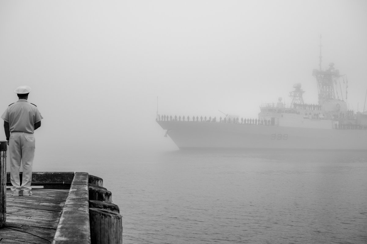 RoyalCanNavy's tweet photo. Halifax Fleet Week 2025 wrapped up with pride and purpose 🇨🇦⚓️ In Halifax’s historic harbour, thousands came out to celebrate our Navy. To our sailors, allies, and everyone who visited - thank you.

#HFXFleetWeek https://t.co/WRK9Te8GY1
