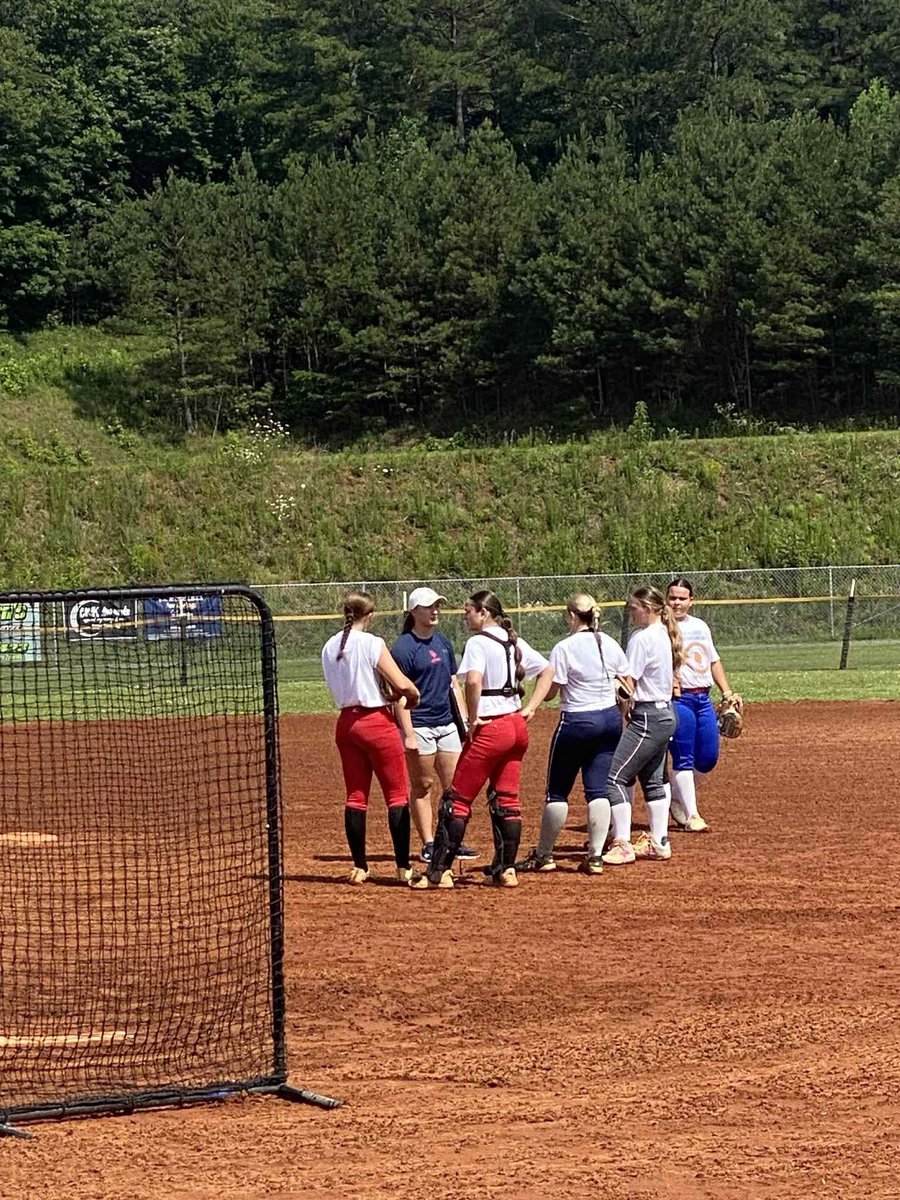 Anzleigh Howell (@howellanzleigh) on Twitter photo had the opportunity to talk to a lot of great coaches!! <a href="/ShockwavesElite/">Shockwaves Elite Busby</a> <a href="/BrenauSoftball/">Brenau Softball</a> had the opportunity to talk to a lot of great coaches!! <a href="/ShockwavesElite/">Shockwaves Elite Busby</a> <a href="/BrenauSoftball/">Brenau Softball</a>