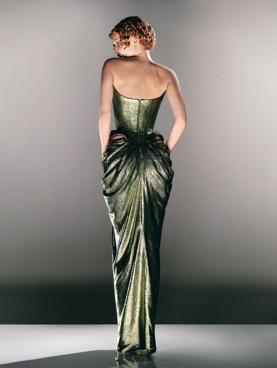 𝔳ê𝔱𝔢𝔪𝔢𝔫𝔱𝔰 𝔢𝔰𝔱𝔥é𝔱𝔦𝔮𝔲𝔢𝔰 ˙⋆✮ (@clothesaesthe) on Twitter photo 