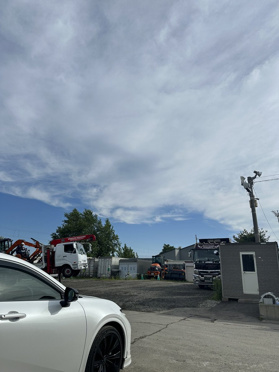 おはよーございます🙇🏻‍♂️🐲
晴天の札幌ですよ🌞
今週も、宜しくお願いします🙇🏻‍♂️
#ドラゴン札幌
#株龍和工業