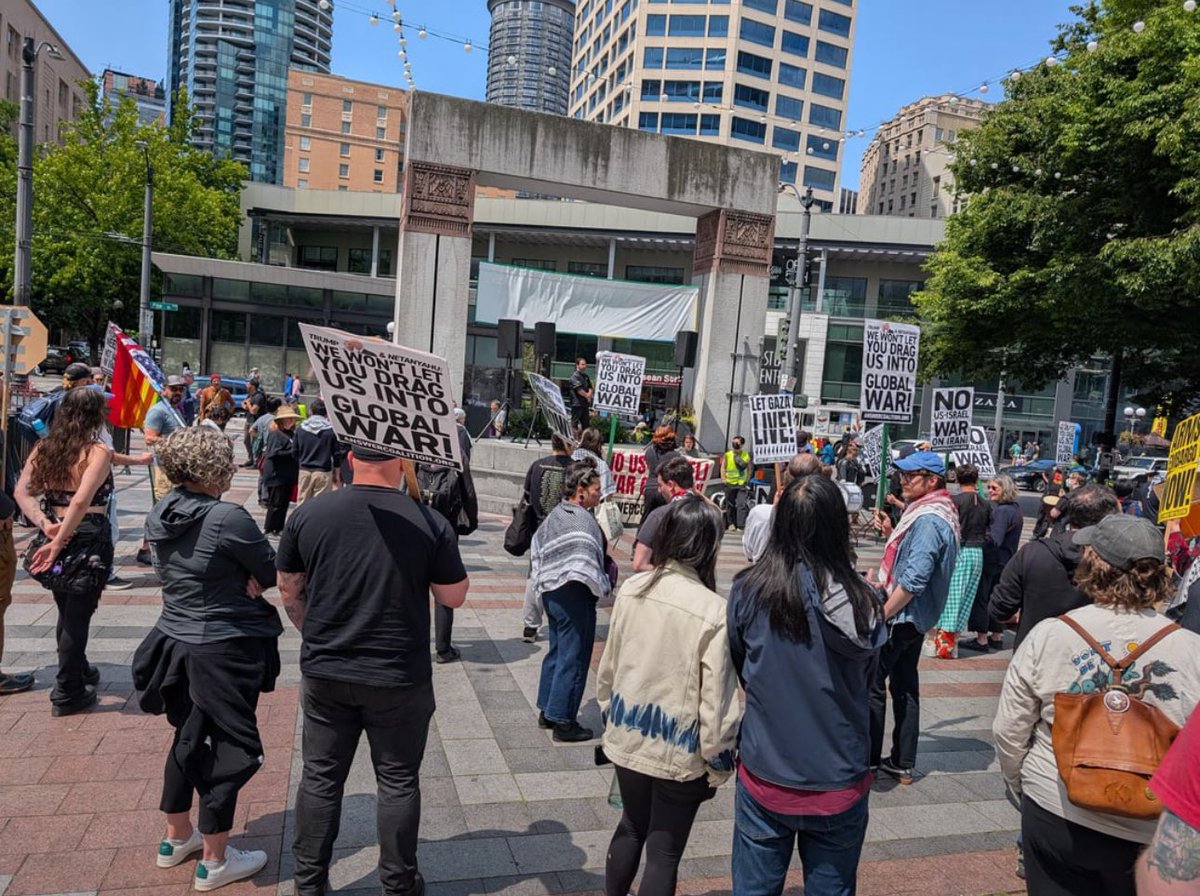 SEATTLESUBMISSIONS tweet media