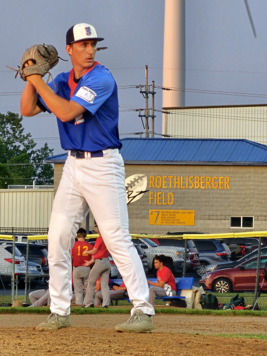 AMcenulty's tweet photo. Been watching @Leo_mcenulty grow this summer with the @SluggersGLSCL ! Cannot wait to see what happens rest of season into next school year. @GLSCL @AURavensBSB https://t.co/eKEzeSPS8S