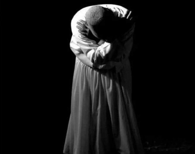 saam semu (@semu_saam) on Twitter photo <a href="/pagllarka22/">خـــــــــاکــــــــــــی</a> ازل سے ہے ، مکافاتِ عمل کا سلسلہ قائم .....
رُلایا جس نے اوروں کو وہ خود بھی چشمِ تر ہوگا
#اردو_زبان
#TDR__now <a href="/pagllarka22/">خـــــــــاکــــــــــــی</a> ازل سے ہے ، مکافاتِ عمل کا سلسلہ قائم .....
رُلایا جس نے اوروں کو وہ خود بھی چشمِ تر ہوگا
#اردو_زبان
#TDR__now