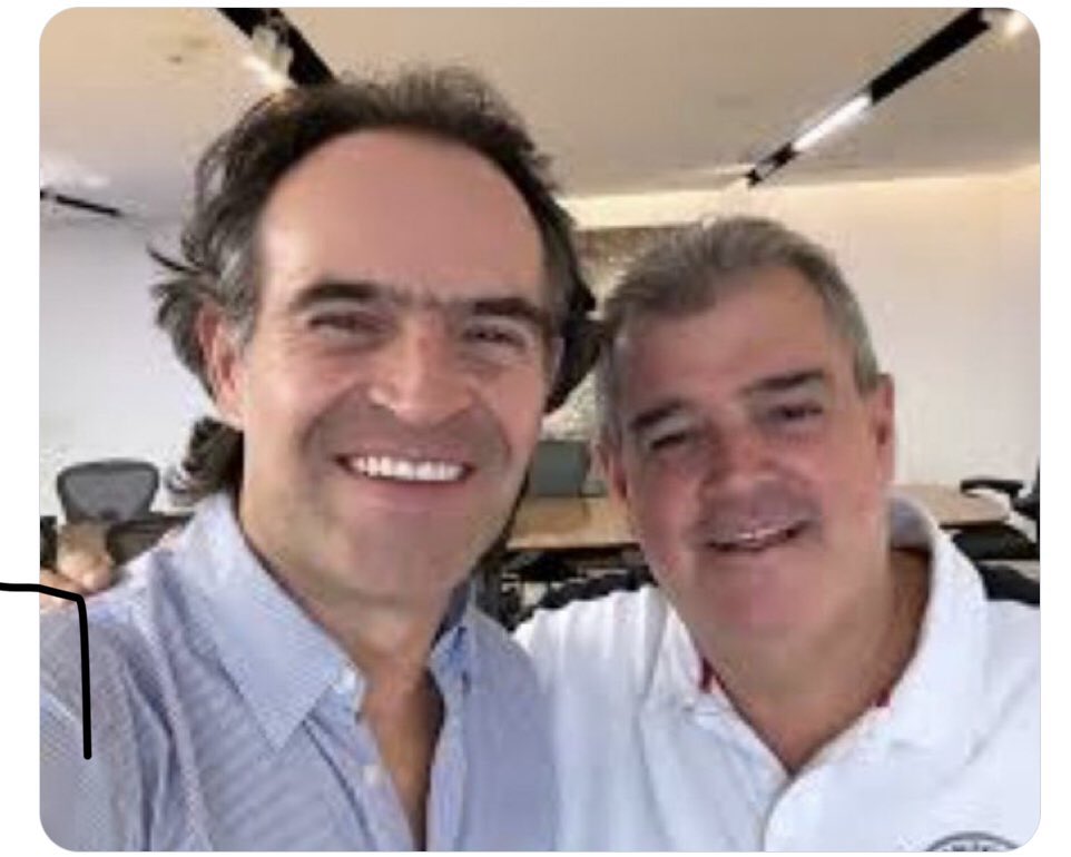 ElMago2_'s tweet photo. #loteriademedellin Plata Es Plata , par de bandidos. #ficorrupcion #aliasfico #ficogutierrez https://t.co/oy70RrcaWh