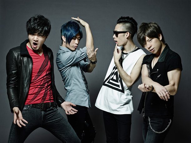 t_o_t_o_o_t_o_t's tweet photo. 【1日1音】
But by Fall
❶Take it Away
❷Beautiful Mess
❸One More Time
明るいサウンドにメロコアがぶっ刺さり
❶の爽快感をぜひ堪能してください!!
#邦ロック好きな人と繋がりたい #ButbyFall #1日1音 #日曜日じゃないけど邦ロック好きと繋がりたい https://t.co/PUyXgtFGcX