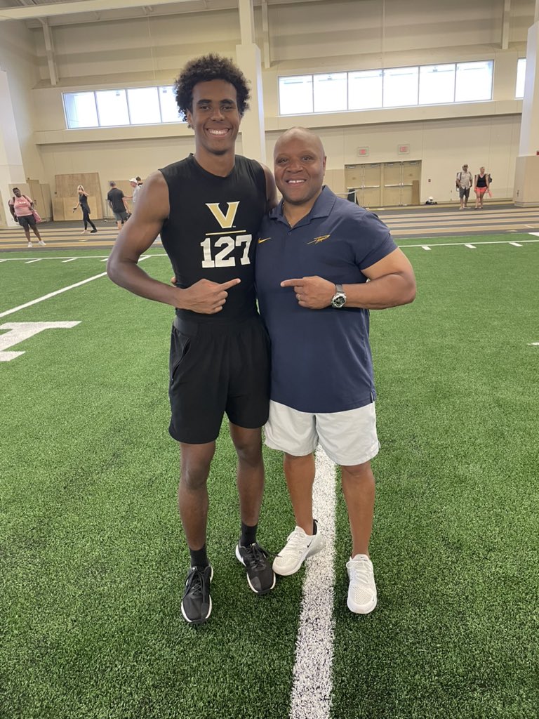 Kelvin Millington (@kelvinmill19) on Twitter photo I am blessed to receive my first offer from University of Toledo <a href="/ToledoFB/">Toledo Football</a> <a href="/Coach_Eliano/">Perry Eliano</a> <a href="/Northoconeeath/">North Oconee Athletics</a> <a href="/RecruitNorthFB/">North Oconee Football Recruiting</a> <a href="/NOHSFootball/">North Oconee Football</a> <a href="/CoachAurandt/">Tyler Aurandt</a> I am blessed to receive my first offer from University of Toledo <a href="/ToledoFB/">Toledo Football</a> <a href="/Coach_Eliano/">Perry Eliano</a> <a href="/Northoconeeath/">North Oconee Athletics</a> <a href="/RecruitNorthFB/">North Oconee Football Recruiting</a> <a href="/NOHSFootball/">North Oconee Football</a> <a href="/CoachAurandt/">Tyler Aurandt</a>