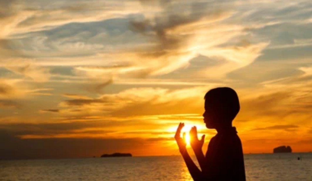 #SummerVacation

Don't take a vacation away from God.

#StJosephMaysville
#WeAreActiveAndAliveAgain