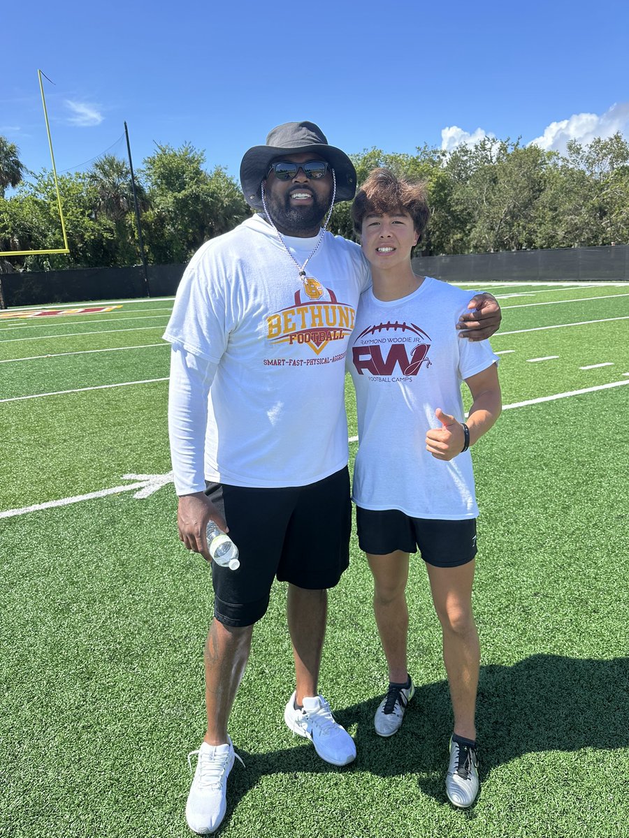 KooperLuu's tweet image. Thanks @4thDownU and @BCUGridiron for the Specialist Camp and @TrackManFB training session. Thanks @CoachKTowb @PFitzB for the words of encouragement and the coaching details that’ll make me and the rest of the campers better! Looking forward to bringing this back to @TCHSFB for…