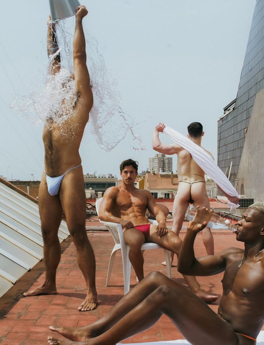 Porno ligero (@porno_ligero) on Twitter photo 