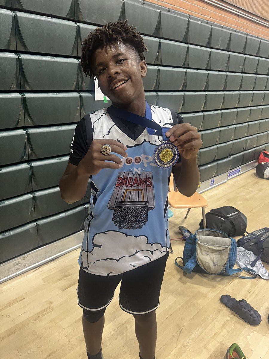 nova3991's tweet photo. My baby all star game winning 3 https://t.co/finv2MTVme