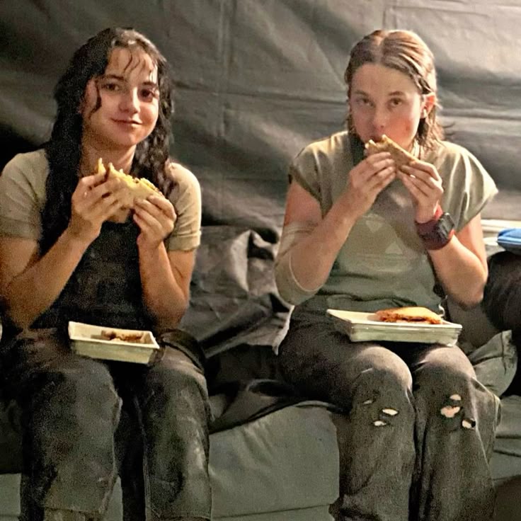 ....that sandwich isn't the only snack Ellie wants to get her hands on today, that's for sure.