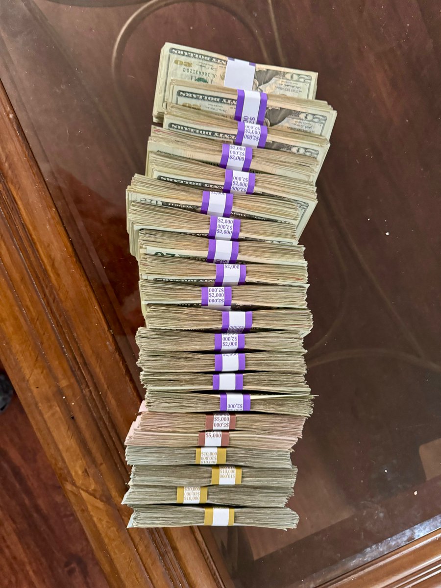 SHEMOVIIN tweet media