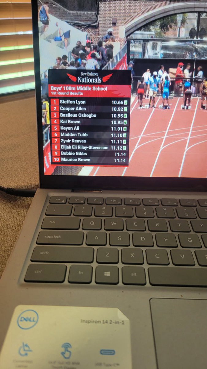 keyonali2_'s tweet image. I had a great weekend at the New Balance Outdoor Nationals at Franklin Field. Ran with the Middle School Division in the 100M (Lane 3: 11.01) and 200M (Lane 2: 22.55). @KareemAliJr_ @adrenalinecoach @kareem_ali_210