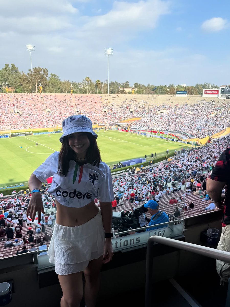 alanasource's tweet image. Alana via her latest Instagram post