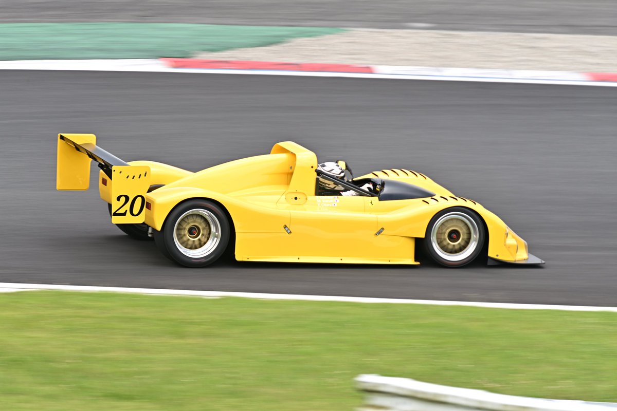 nak0210's tweet photo. 333SP
はじめてみた。
#333sp
#v12
#ferrari
#FerrariRacingDays https://t.co/fBlwxa2le0