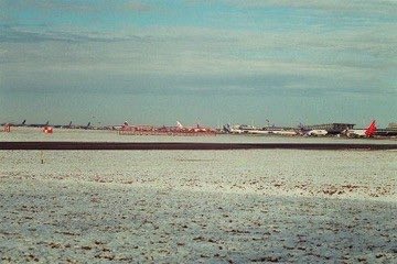 🇦🇷 Fotos del aeropuerto de Ezeiza con nieve, el 9 de julio de 2007