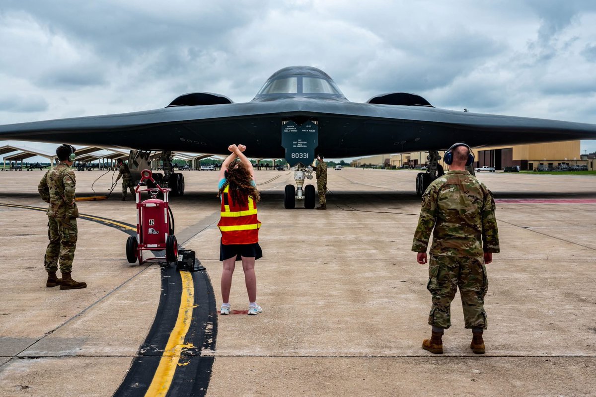 RepSamGraves's tweet image. Incredible work by the men and women from the 509th Bomb Wing at Whiteman Air Force Base who successfully carried out last night's mission. An absolutely stellar job by all. Missouri is so proud.
May God bless and protect our troops around the world.