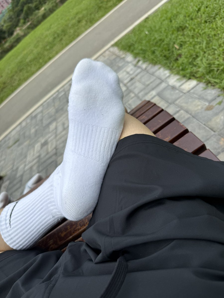 发点图吧，“空降”了半个月自己还没发过😂