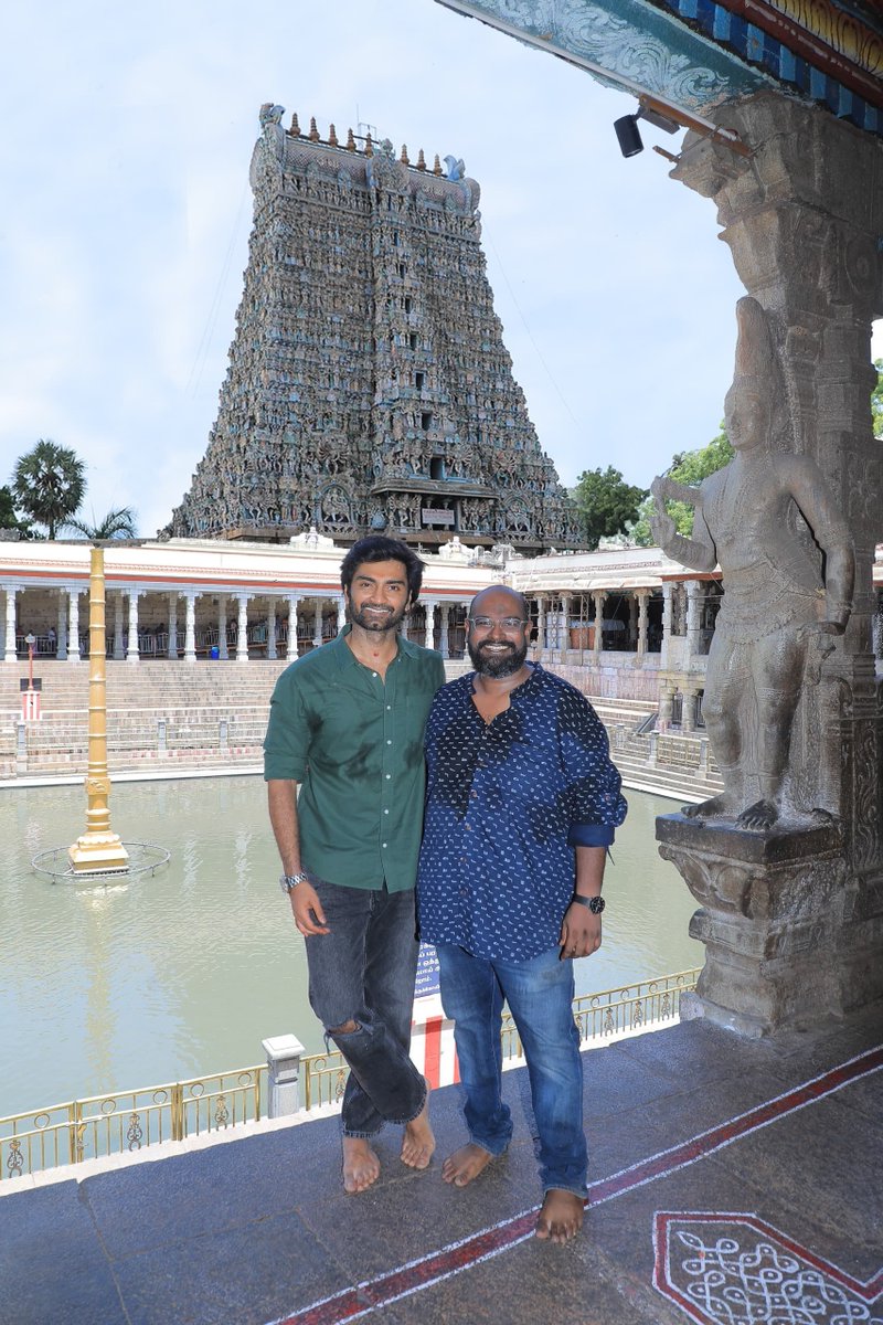 Chennaivision (@chennaivision) on Twitter photo Actor <a href="/Atharvaamurali/">Atharvaa</a> and Director #NelsonVenkatesan sought divine blessings at Madurai Meenakshi Amman Temple 🙏
As the #DNAMovie enjoys a successful theatrical run 🔥
<a href="/ambethkumarmla/">Ambeth Kumar - Vandavasi MLA</a> <a href="/Olympiamovis/">Olympia Movies</a> Actor <a href="/Atharvaamurali/">Atharvaa</a> and Director #NelsonVenkatesan sought divine blessings at Madurai Meenakshi Amman Temple 🙏
As the #DNAMovie enjoys a successful theatrical run 🔥
<a href="/ambethkumarmla/">Ambeth Kumar - Vandavasi MLA</a> <a href="/Olympiamovis/">Olympia Movies</a>