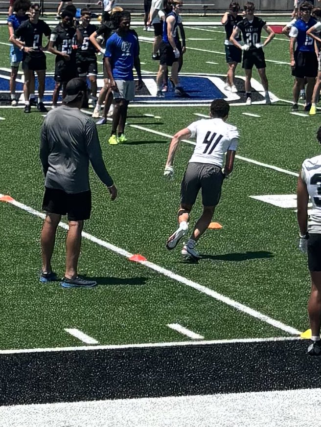 MasonWhite27's tweet photo. I had a great time at @gvsufootball camp. Thank you @CoachWooster and @CoachOlsonGVSU for making an impact on my football journey. https://t.co/zSGRziPQT2