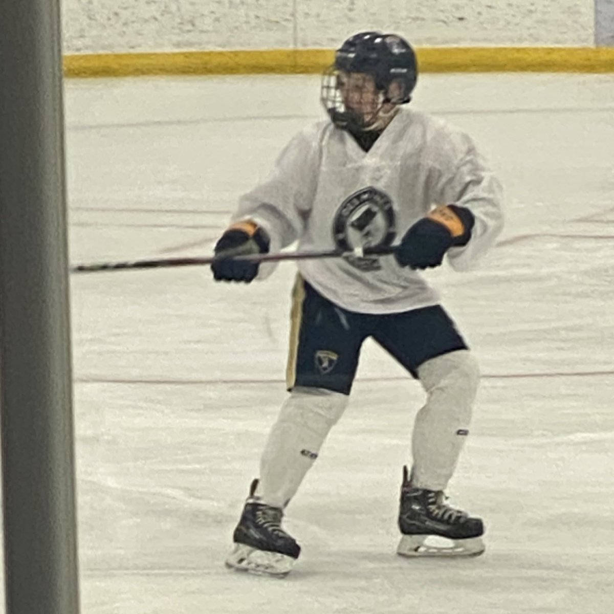 braidenbannack's tweet photo. Thank you to @bucshockey for hosting me at their 2025 Futures Camp this past weekend. Had fun meeting coaches and other players from iowa and minnesota. #TeamWhite https://t.co/no3tiBbwQy