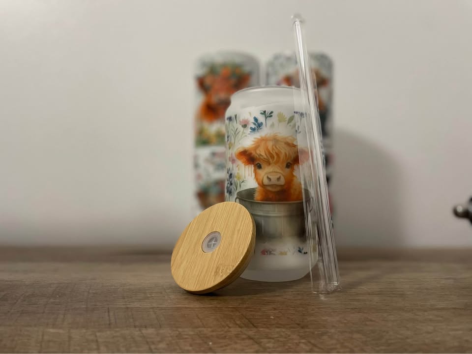 Highland cow but make it CUTE.
Our cozy, country-inspired mugs are giving fluffy farmcore and we’re here for it 🐮✨
Limited restock live now!