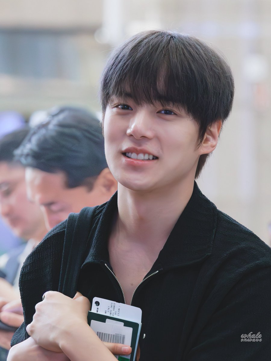 250623 민혁 김포

사르르 강아지야 잘 다녀와 

#몬스타엑스 #MONSTA_X #MONSTAX
#민혁 #MINHYUK #WHALEONWAVE