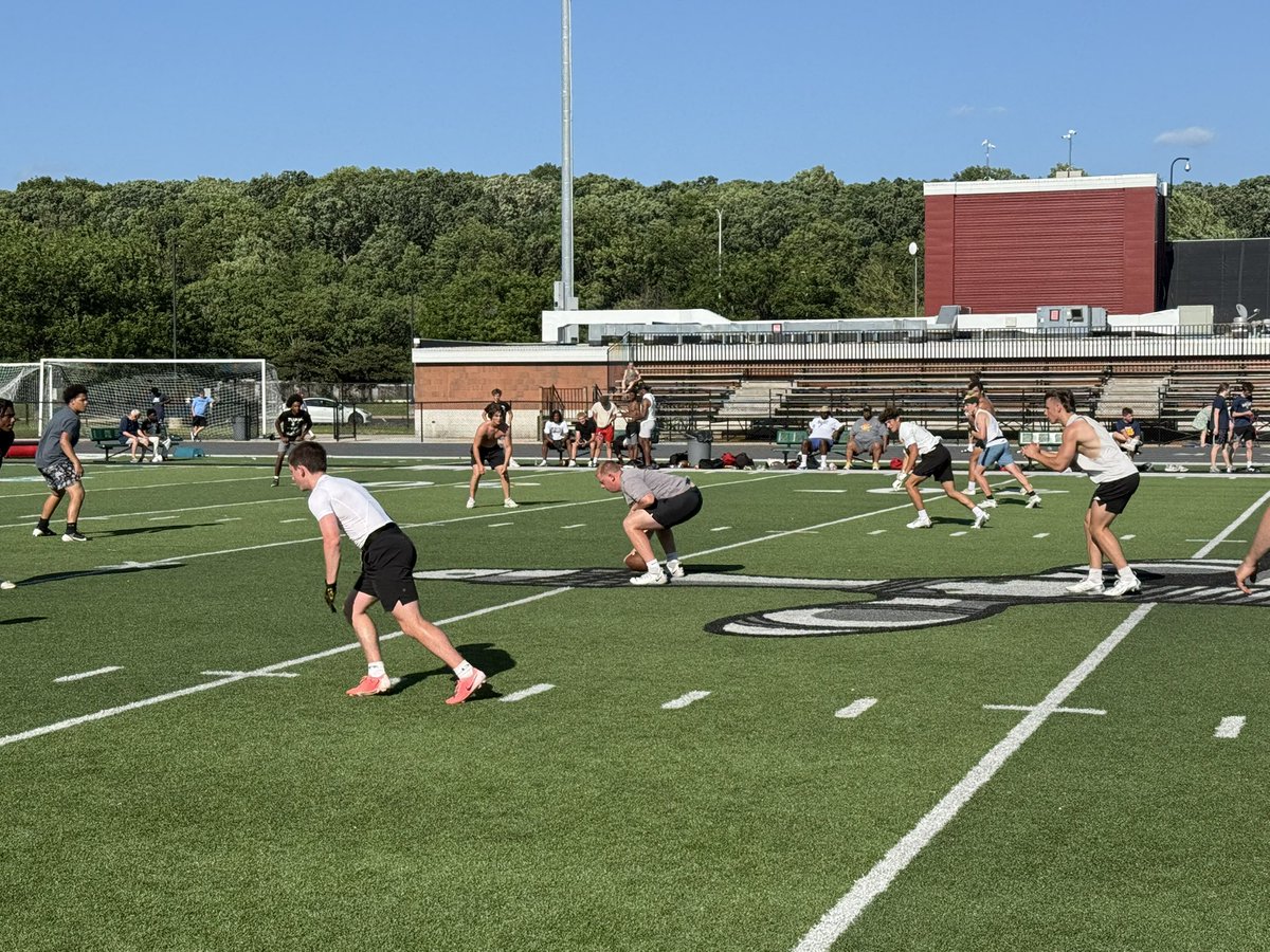 park_jacobson's tweet image. Nice work today at @WLC_Football 7on7 with the Fam! @coach_mcdonnell @EliLempke92389 @RobertPiskula @RyanLempke