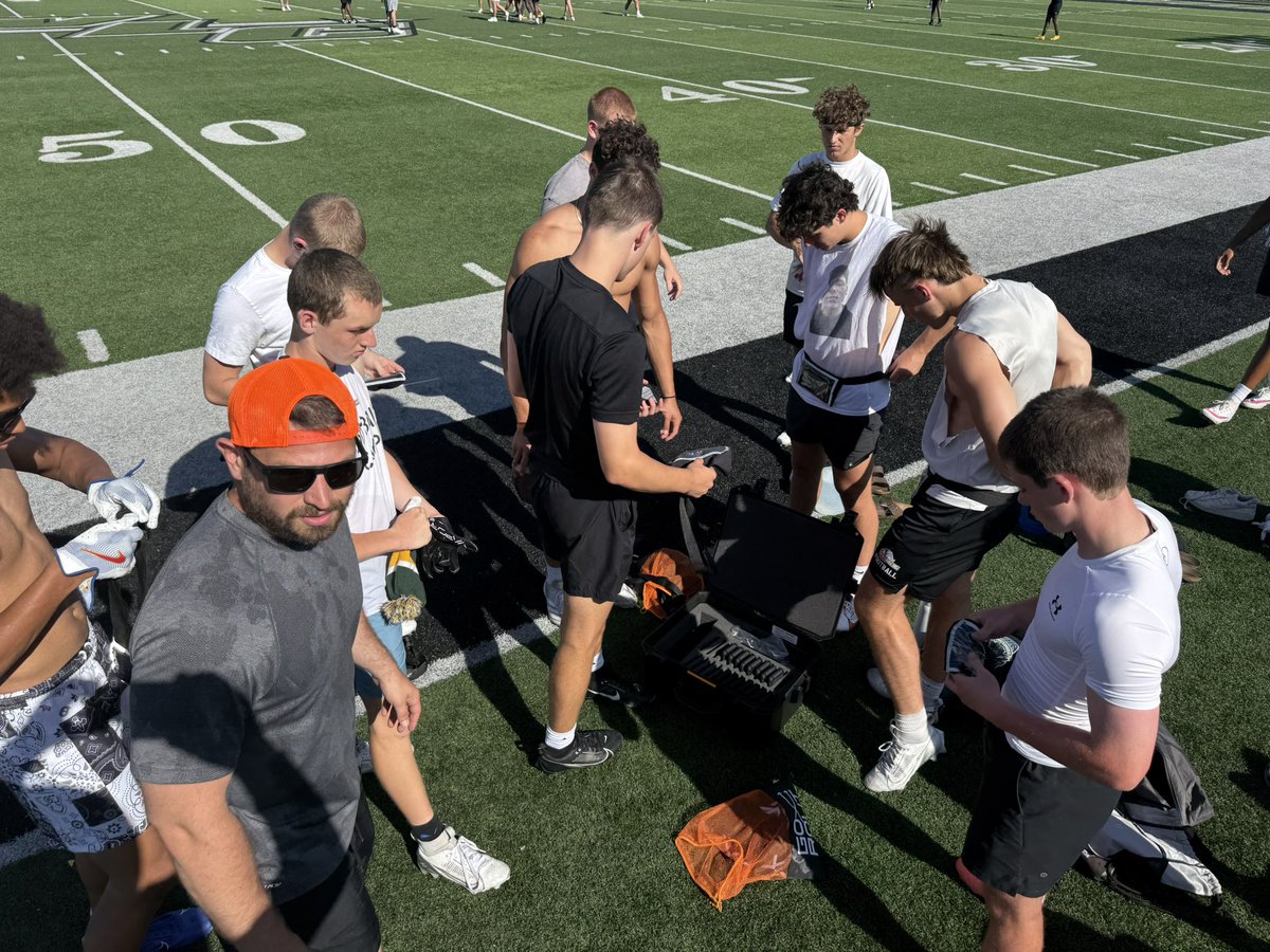 park_jacobson's tweet image. Nice work today at @WLC_Football 7on7 with the Fam! @coach_mcdonnell @EliLempke92389 @RobertPiskula @RyanLempke