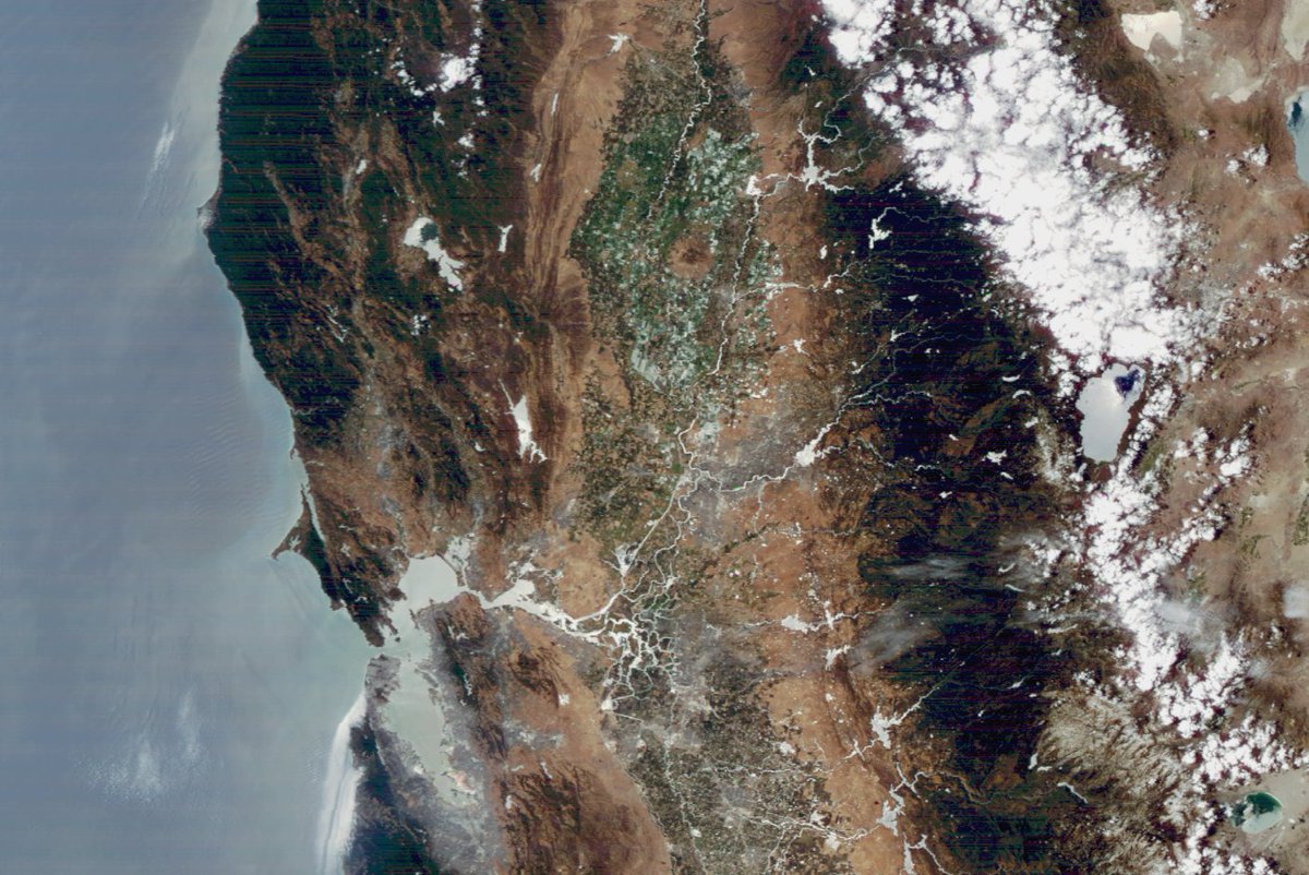 This afternoon's FENGYUN 3D pass highlighted the hydrological flows into the San Francisco bay area.  True Colour rendition using SatDump.