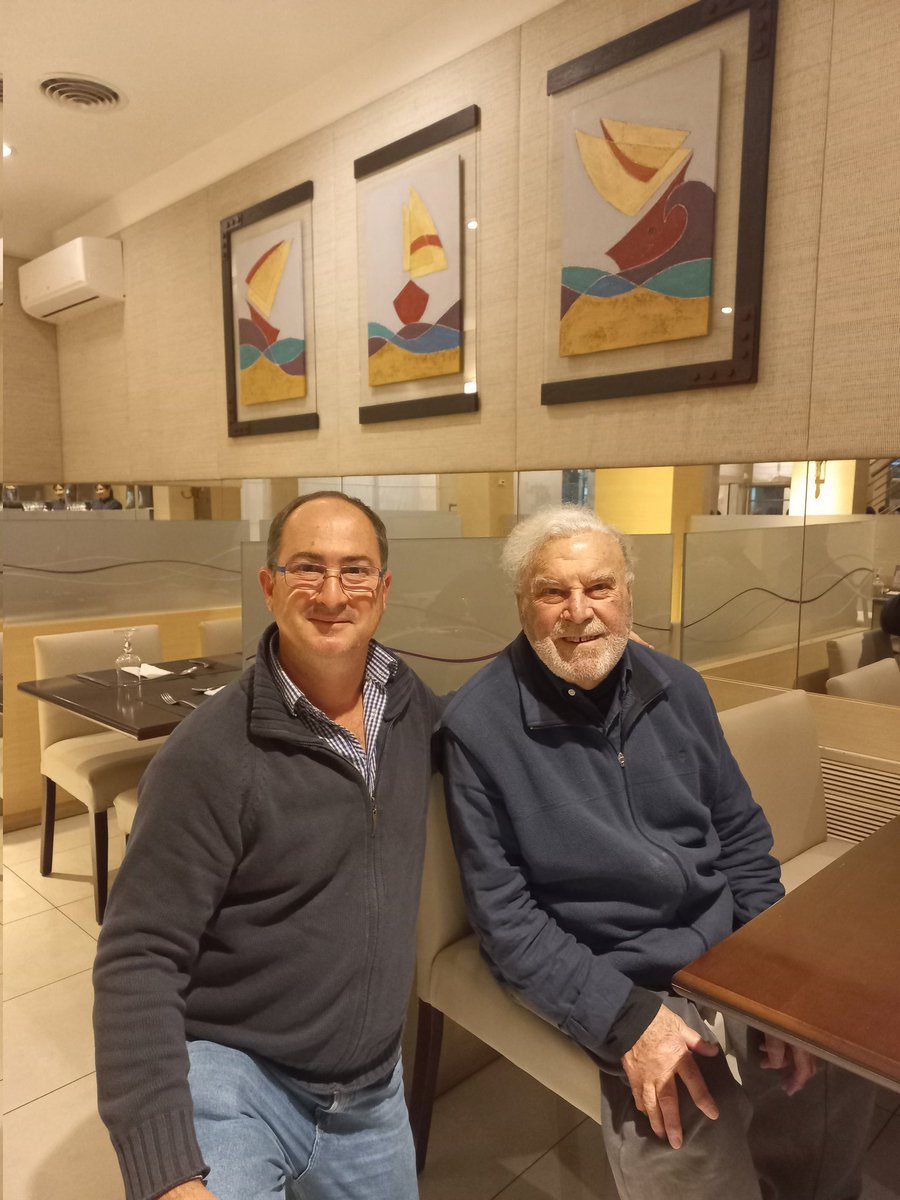 Bajar a cenar y encontrarse al gran Tano Ranni... no todos los días