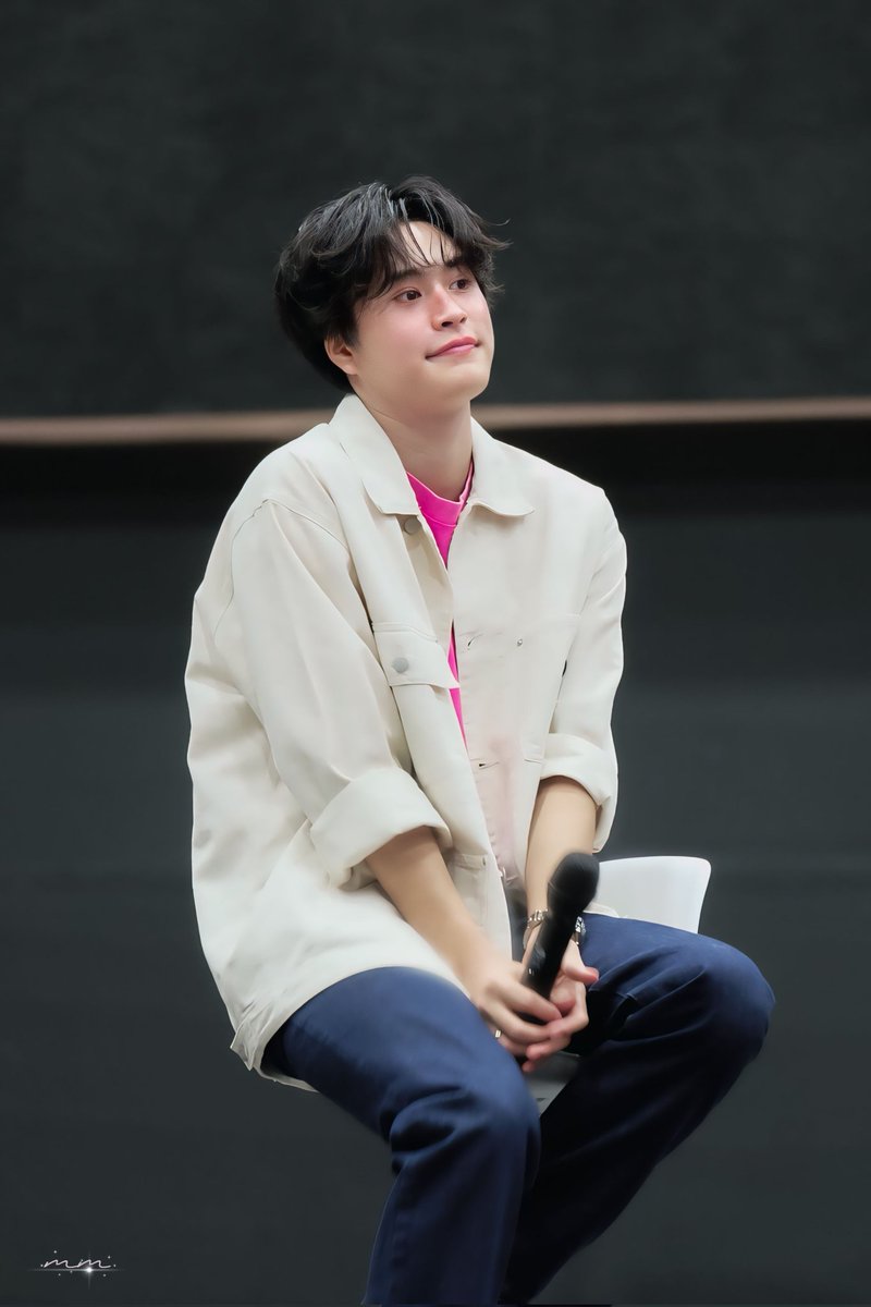 Modmhod's tweet photo. ผมไม่ใช่ลูกอ้วน ผมเป็นลูกผอม

(ก็ดะ ลูกผอมก็ลูกผอมเนอะอ้วม ><)

A LOVE LIKE NO OTHER 💞
#EndearingGEMINI21stBD
#Gemini_NT #เจมีไนน์ @gemini_ti https://t.co/tKYhOb7vAi