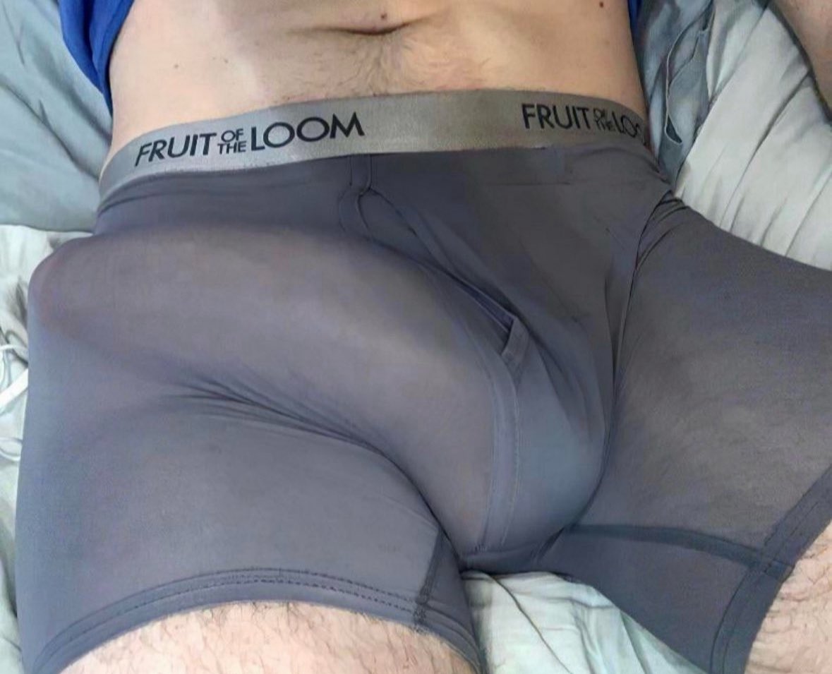 nahkbutwhy's tweet photo. Hi I’m Nahkbutwhy! Lookin for new moots 🙂‍↕️

-Straight 

-9.5” Hard

-8” Girth

-7” Flaccid

-size kink

-gamer

Like or retweet for a follow! https://t.co/cPoGZeX8B8