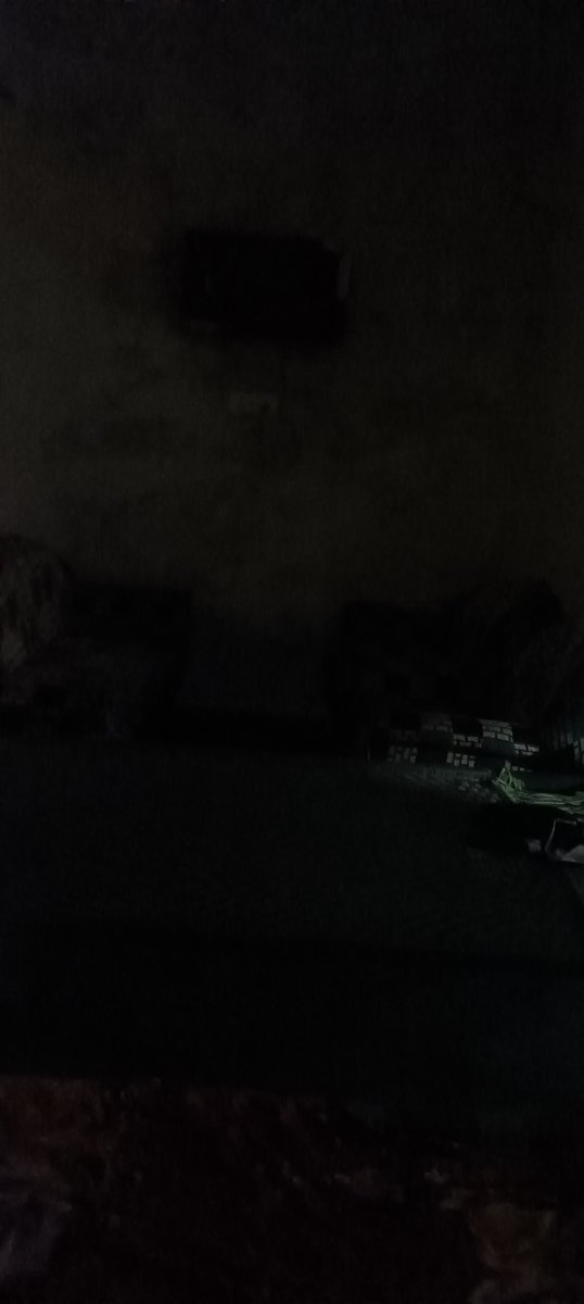 currentupd's tweet image. ऐसी गर्मी में भी बिजली कटौती की समस्या एक बड़ी मुसीबत ग्रामीणों में आक्रोश पूरी रात एक लाइन में नहीं दी गई लाइट आखिर कैसे गर्मी सहन करेंगे ग्रामीण मामला तहसील कलीनगर के ग्राम माधोटांडा का @myogiadityanath @aksharmaBharat  @EMofficeUP @JitinPrasada @MvvnlPilibhit @UPPCLLKO