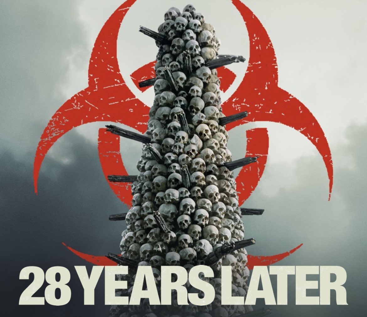 나는 좋게 보다 말았음 - I am Legend 
나 World War Z 같은 좀비물은 더이상 안나오려나..

남편은 즐거워 했음 - B급 갬성 좋아함.