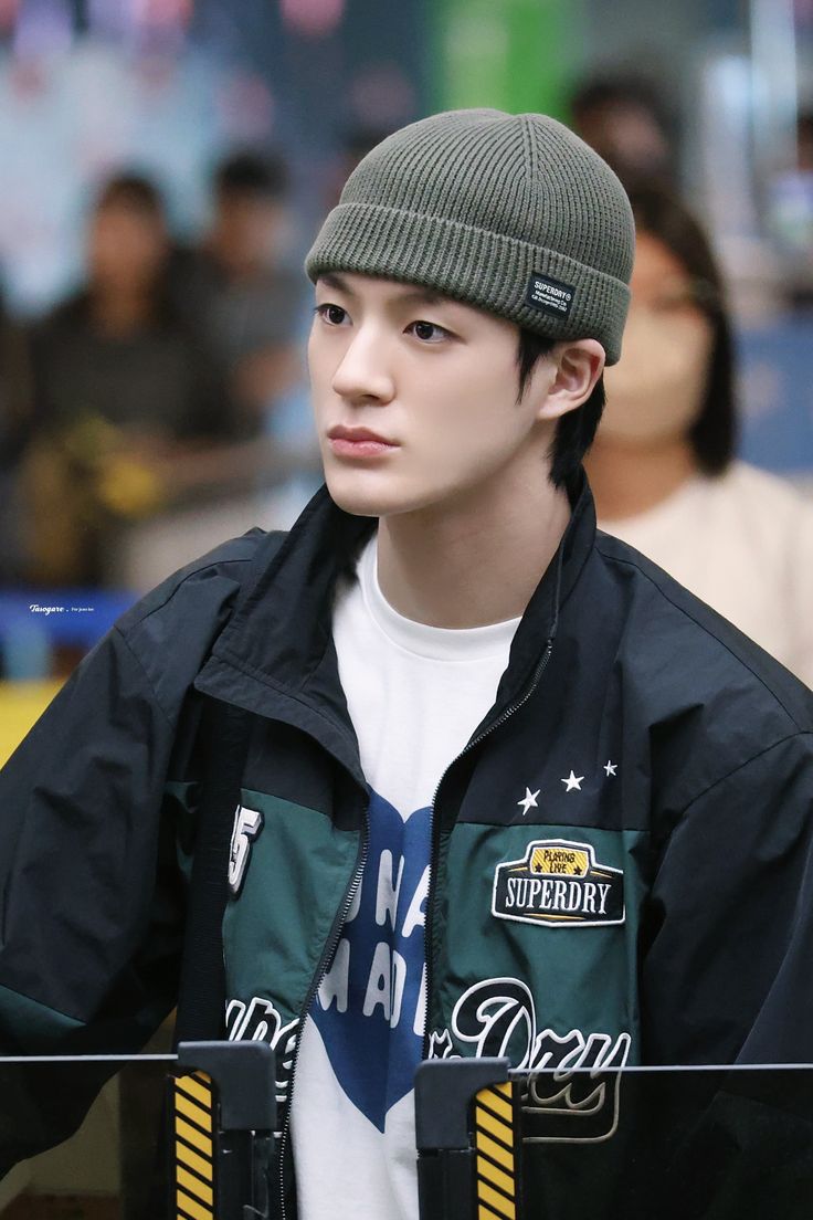 𝓑𝑙𝑢𝑒𝑠𝑦 (@onlybluesy) on Twitter photo 