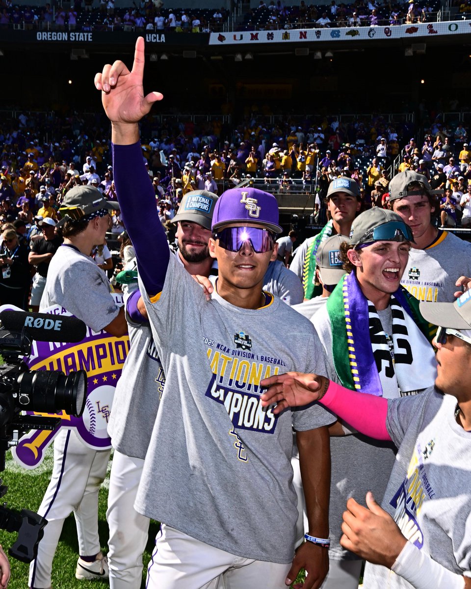 That's Our Freshman of the Year 😤

<a href="/DerekCuriel/">Derek Curiel</a> | #ThePowerhouse