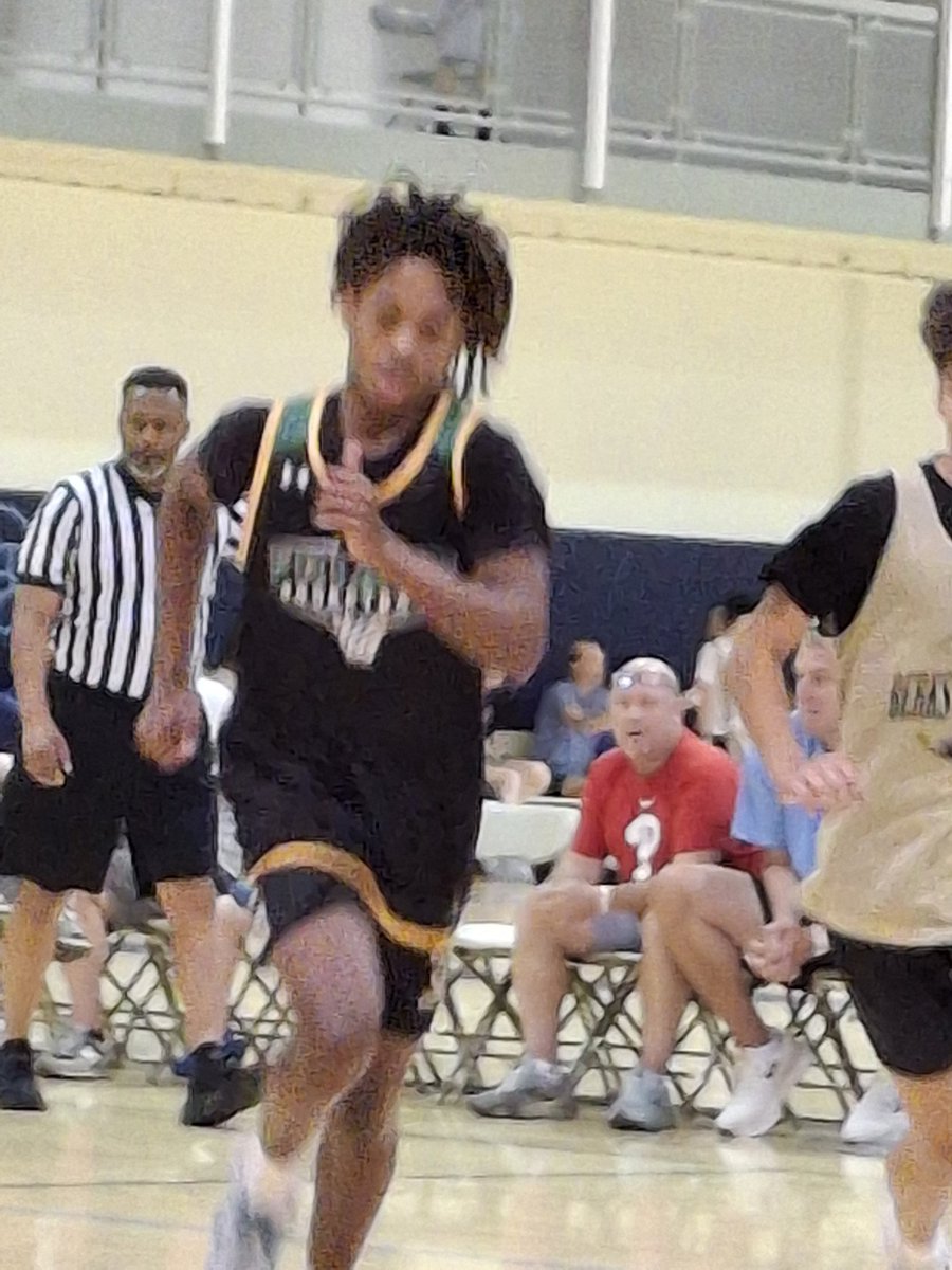 Sunday morning Eye-Catchers <a href="/PhillyHSLive/">Philly HS</a> from Bonner-Prendie in their win over Berks Catholic- 6'4" '27 Korey Francis (p-l), 5'10" '27 Kam Jackson (p-top) and 5'11" '27 Jakeem Carroll (p-bottom).
