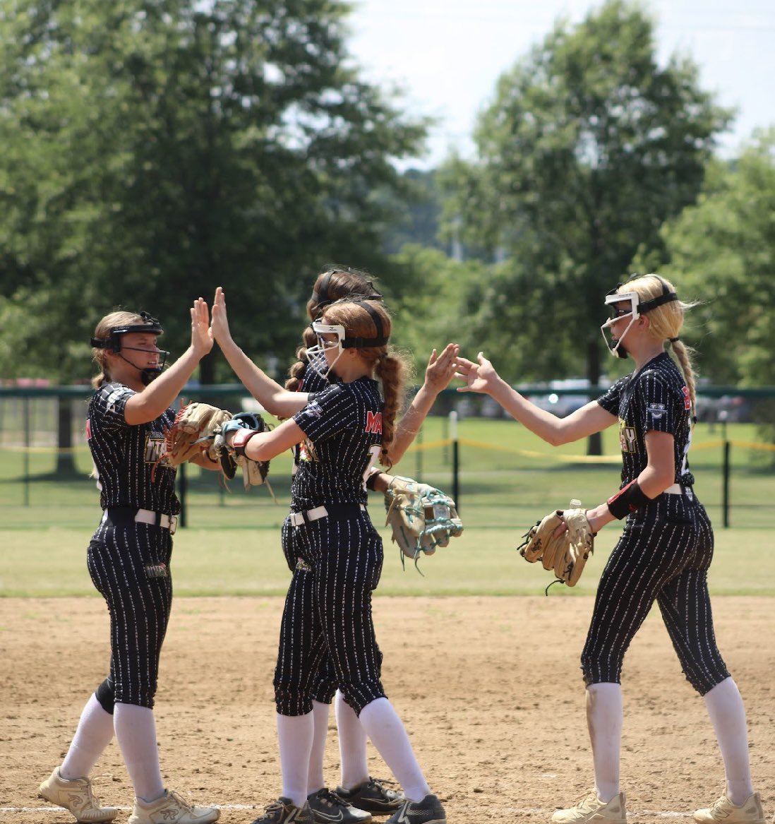 s_goodman18's tweet photo. Here are some of my highlights from the Atlantic coast elite showcase tournament . We played very competitive 16u A teams as a 14u A team. We made it to the championship and came in 2nd in the gold bracket. Can’t wait for Florida! https://t.co/6WjMEce13g