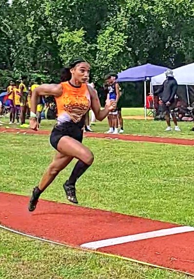 Layla Flowers tweet media