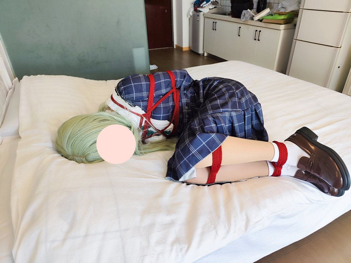 小睦，站立！
小睦，移动！
小睦。。。小睦累躺下了
阿睦睦：<a href="/guodong22562/">超级大果冻</a>
