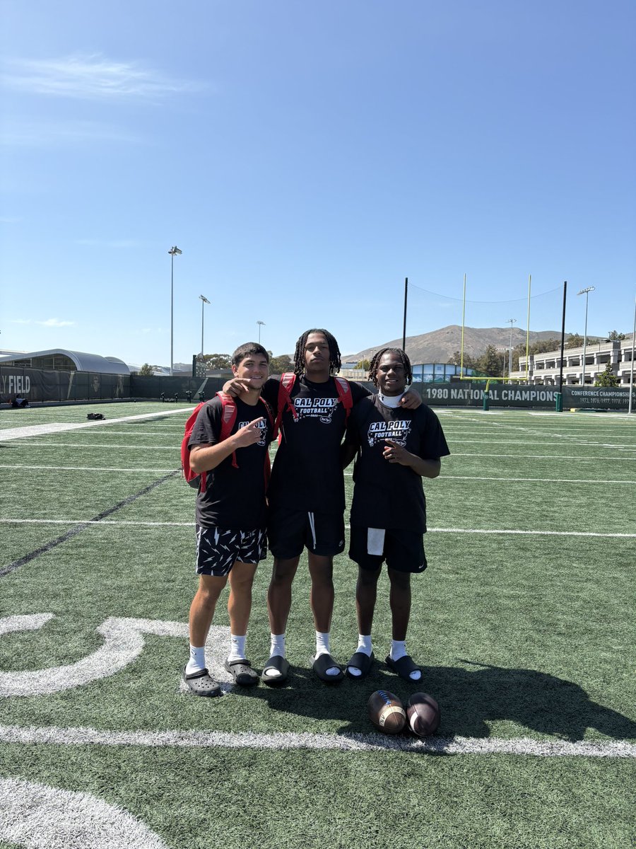 Thank you <a href="/calpolyfootball/">Cal Poly Football</a> for hosting this amazing camp‼️Thank you to <a href="/coachjmusky/">Joey Muscarella</a> for coaching and helping me through the camp‼️
<a href="/WPlemons/">Will Plemons</a> <a href="/coach_rosy/">Timm Rosenbach</a> #RideHigh