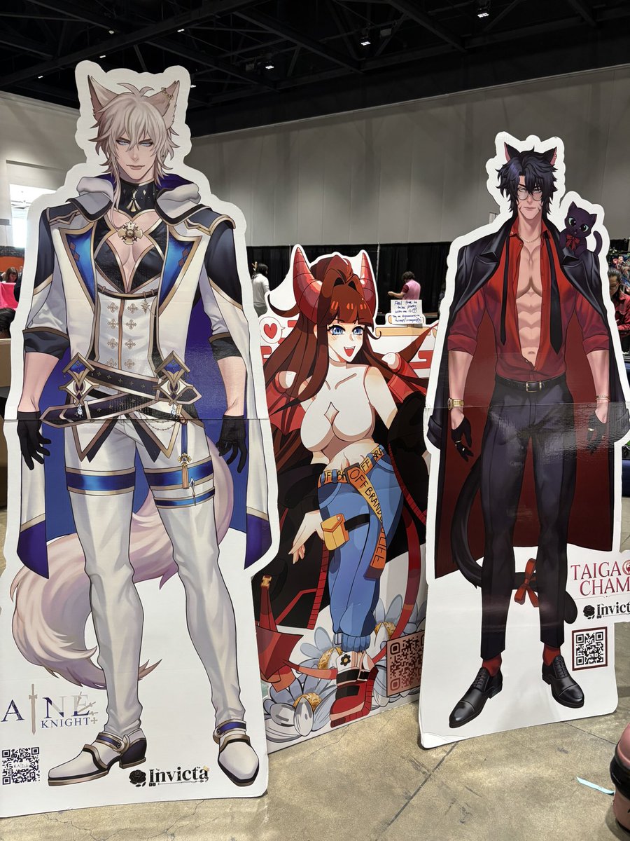 Demo @ Momocon (@panic_demo) on Twitter photo GUESS WHO SHOWED UP TO THE PARTY LOL <a href="/KaineKnight_/">Kaine Knight 🐺⚔ INVICTA</a> Ft. My friends standee in the middle GUESS WHO SHOWED UP TO THE PARTY LOL <a href="/KaineKnight_/">Kaine Knight 🐺⚔ INVICTA</a> Ft. My friends standee in the middle