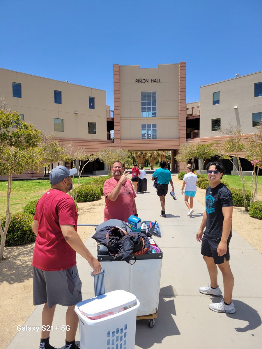 TreTilJon's tweet image. I have coached for 30 years but today I moved my daughter into HER college dorm room at NMST. The player parent role is a seat I have never experienced. Giving God glory for her story. Yes, I am going to ugly cry!!! She's excited and that excites me. #Tillisaboutit
